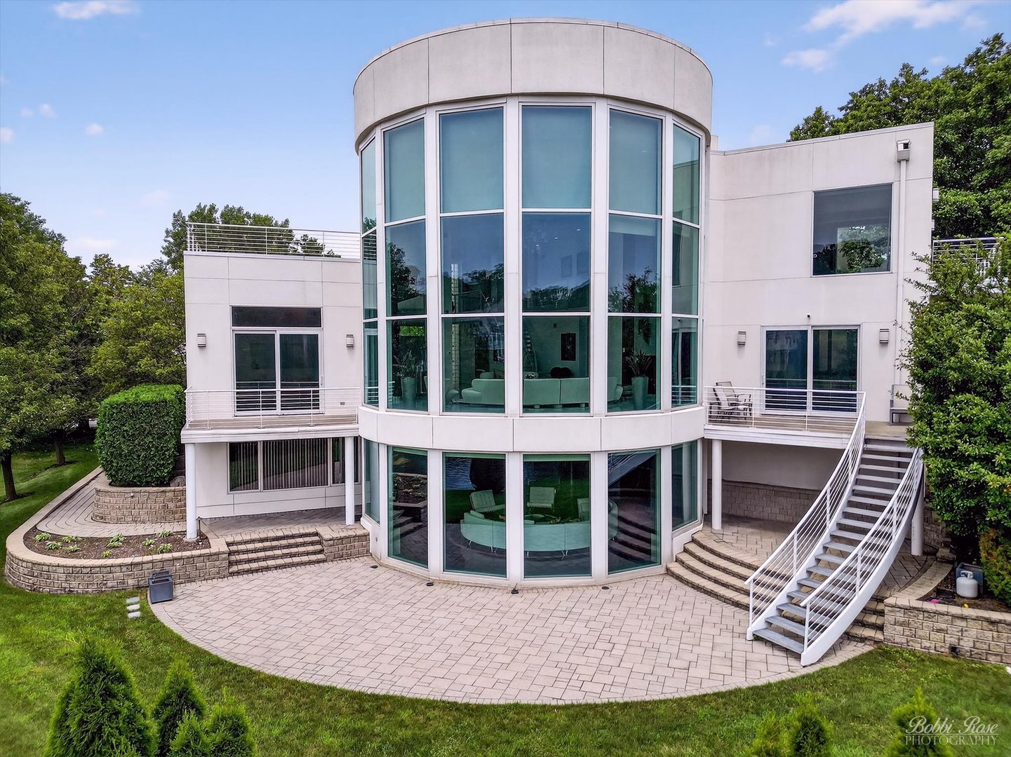 9233 Falling Waters Drive, Burr Ridge, IL 60527