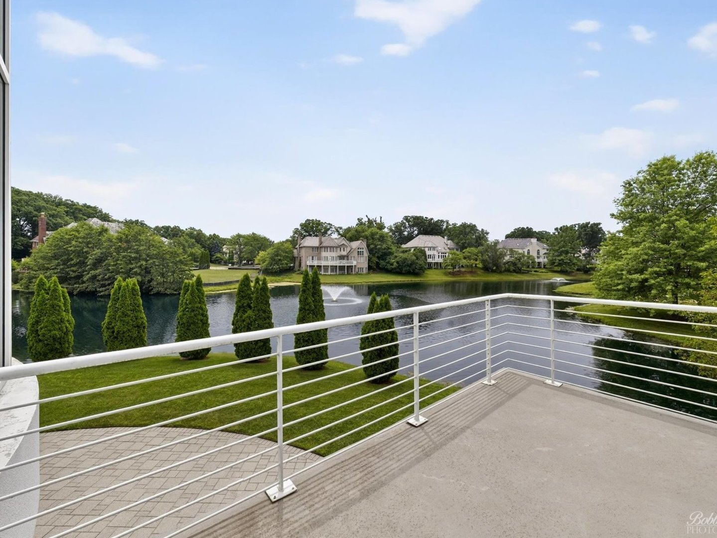 9233 Falling Waters Drive, Burr Ridge, IL 60527