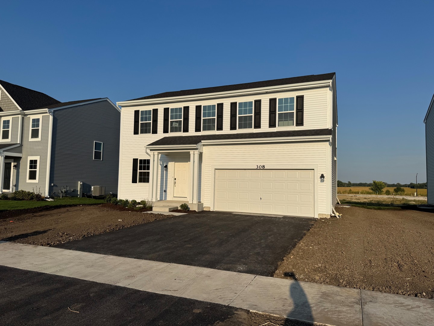 308 Monica Lane, Oswego, IL 60543