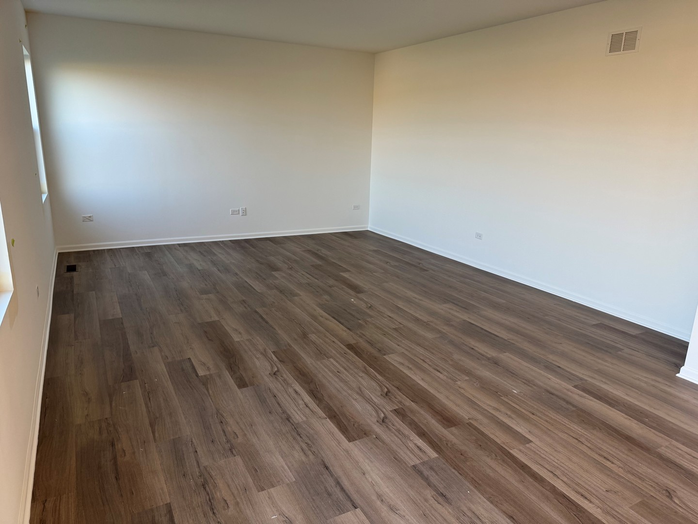 308 Monica Lane, Oswego, IL 60543