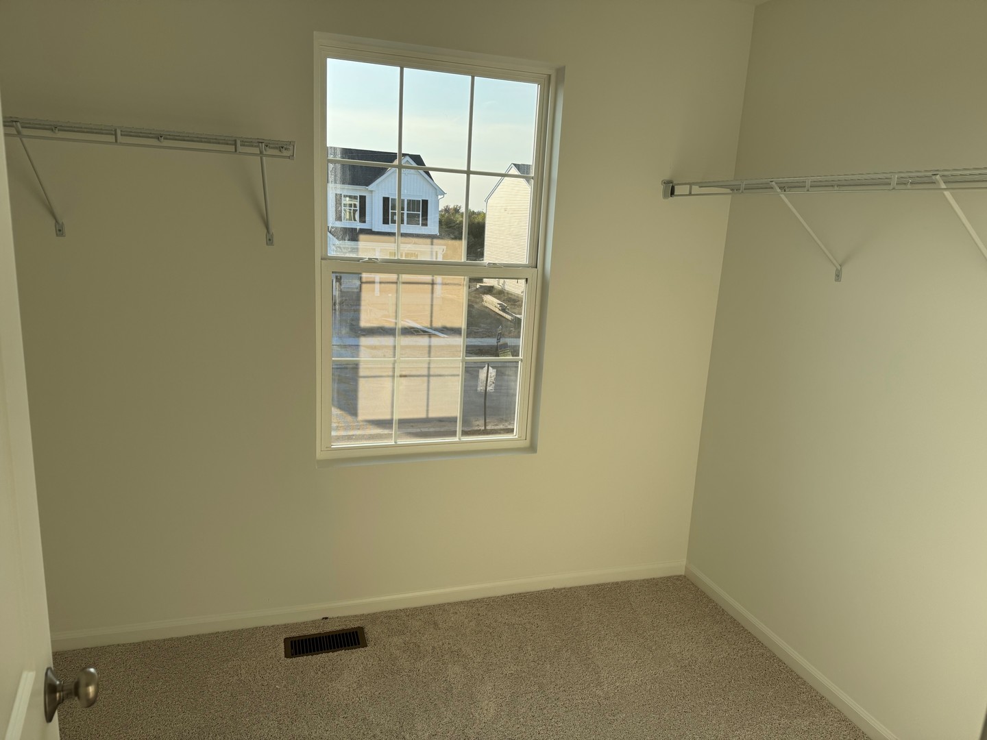 308 Monica Lane, Oswego, IL 60543