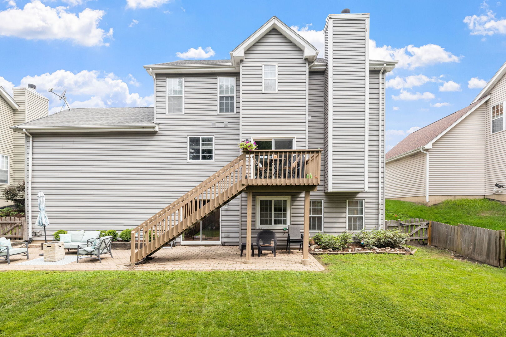 2161 Hammel Avenue, Aurora, IL 60504