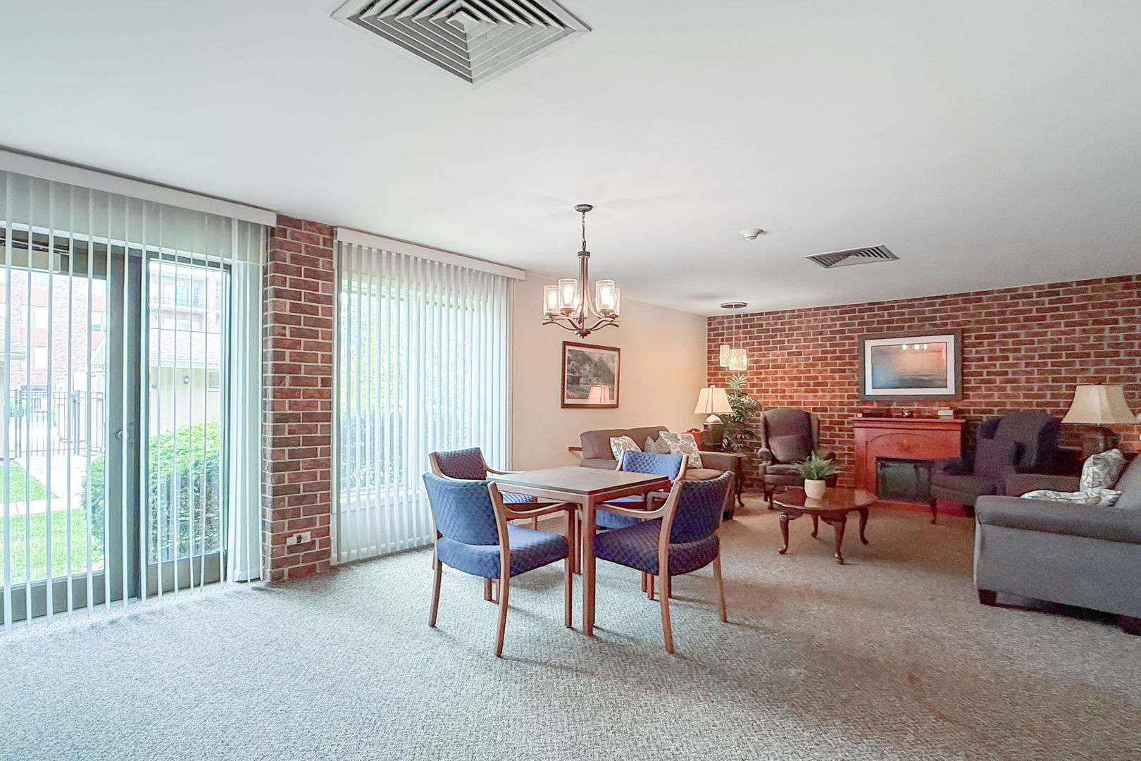 6545 Main Street #308, Downers Grove, IL 60516