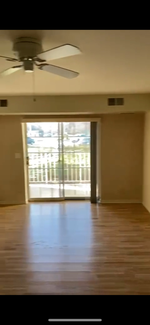 786 N Gary Avenue #106, Carol Stream, IL 60188