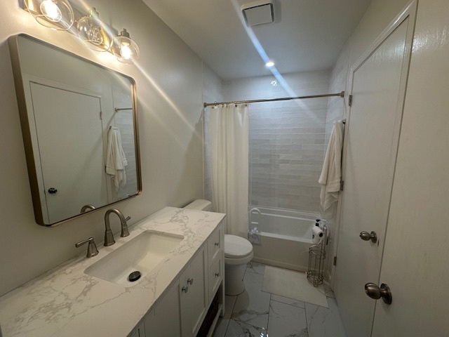 4003 Marble Court, Aurora, IL 60504