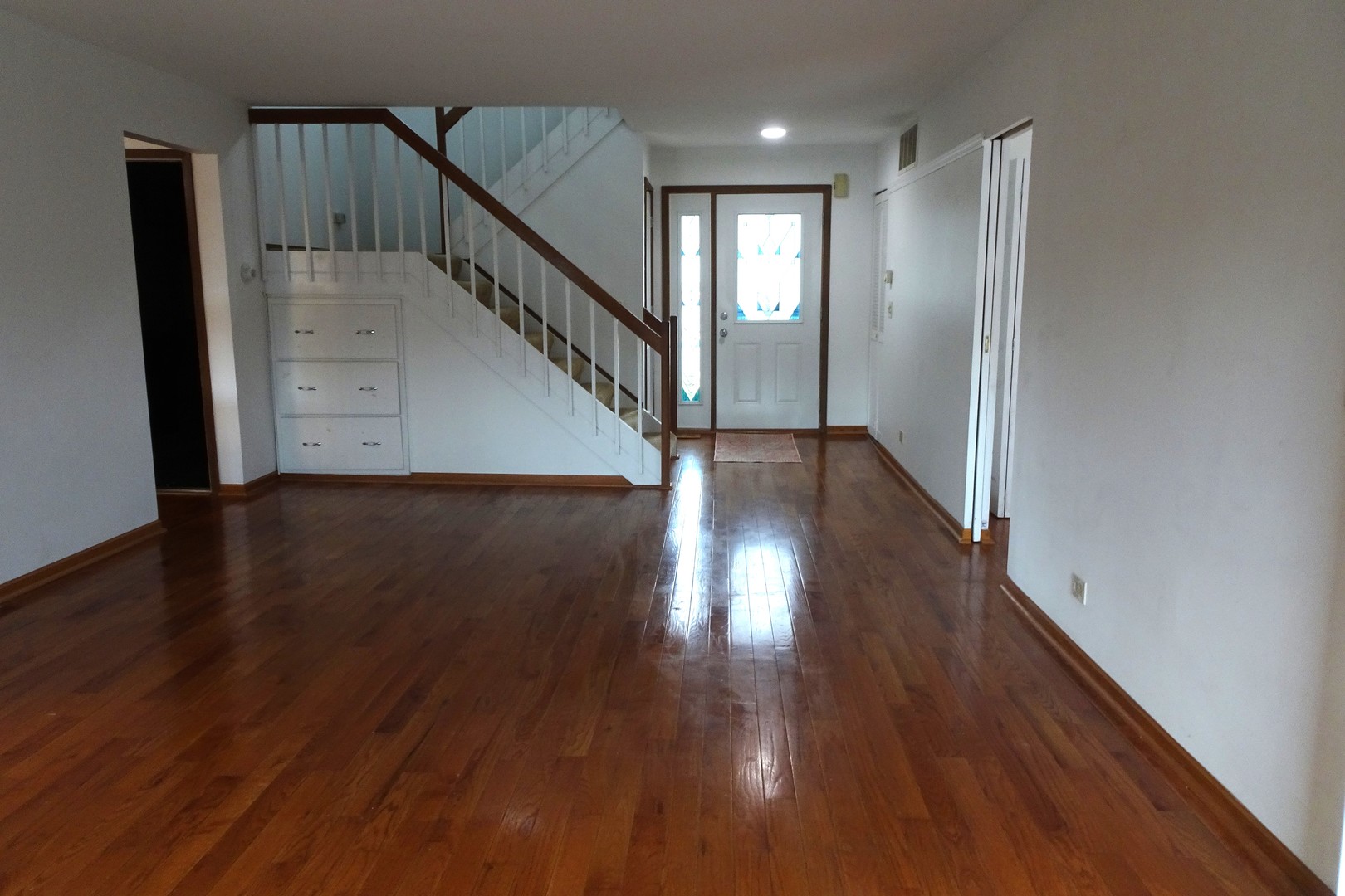 945 Fieldstone Court #945, Schaumburg, IL 60194