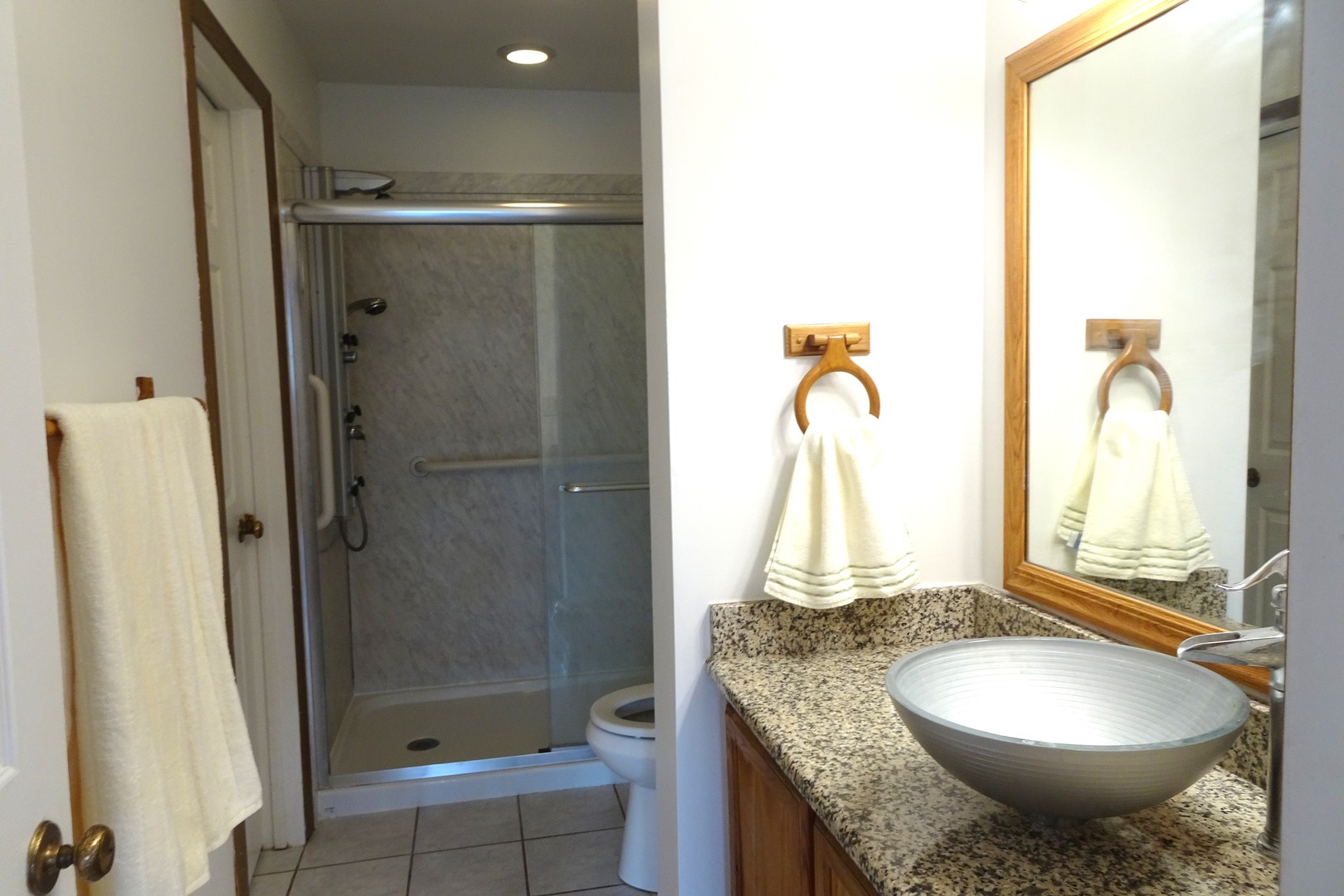 945 Fieldstone Court #945, Schaumburg, IL 60194