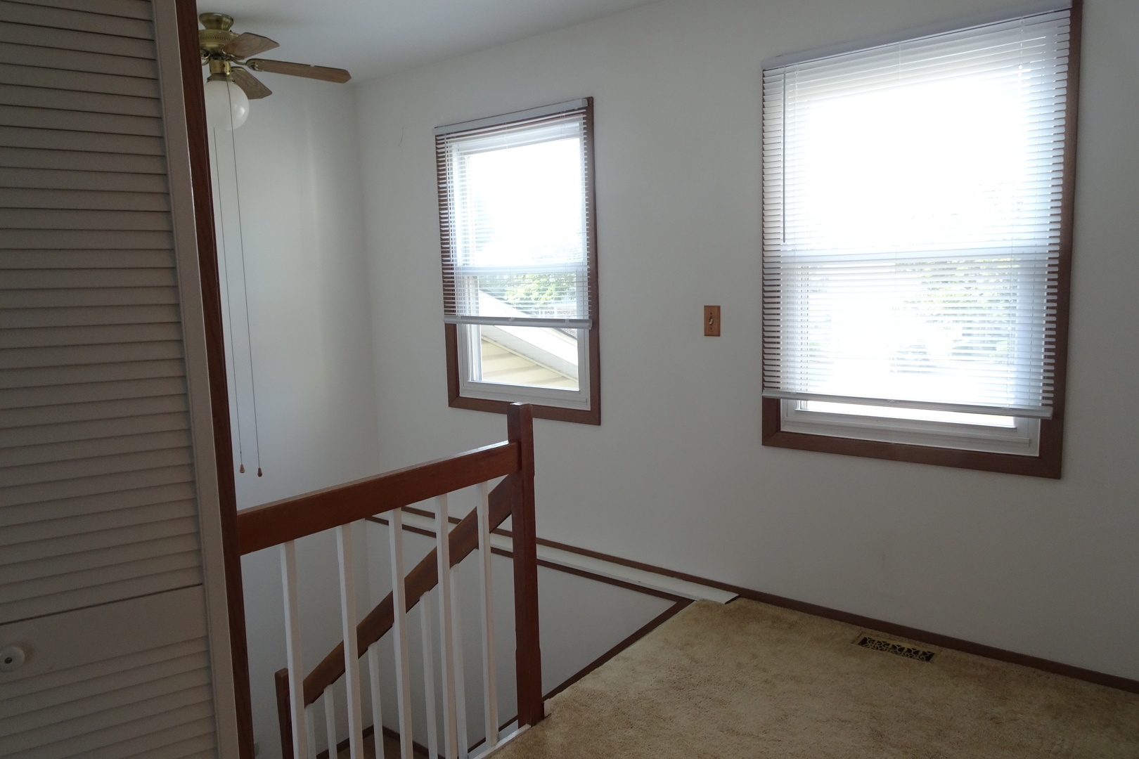 945 Fieldstone Court #945, Schaumburg, IL 60194