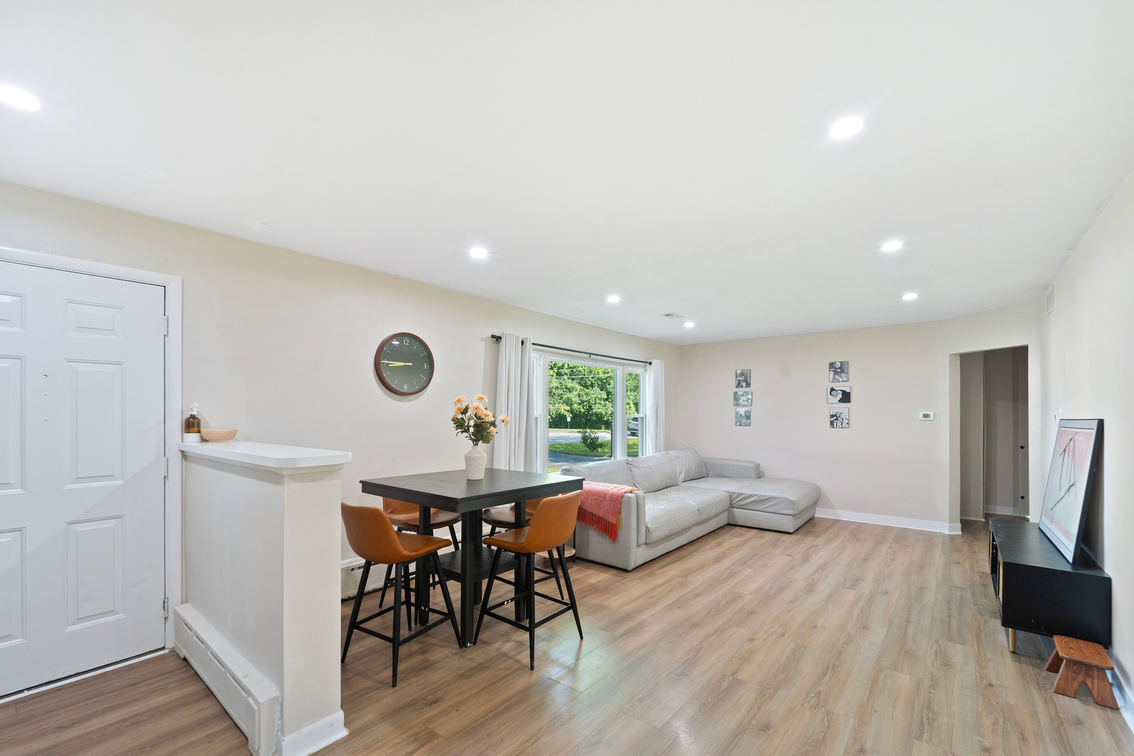 37791 N De Woody Road, Beach Park, IL 60087
