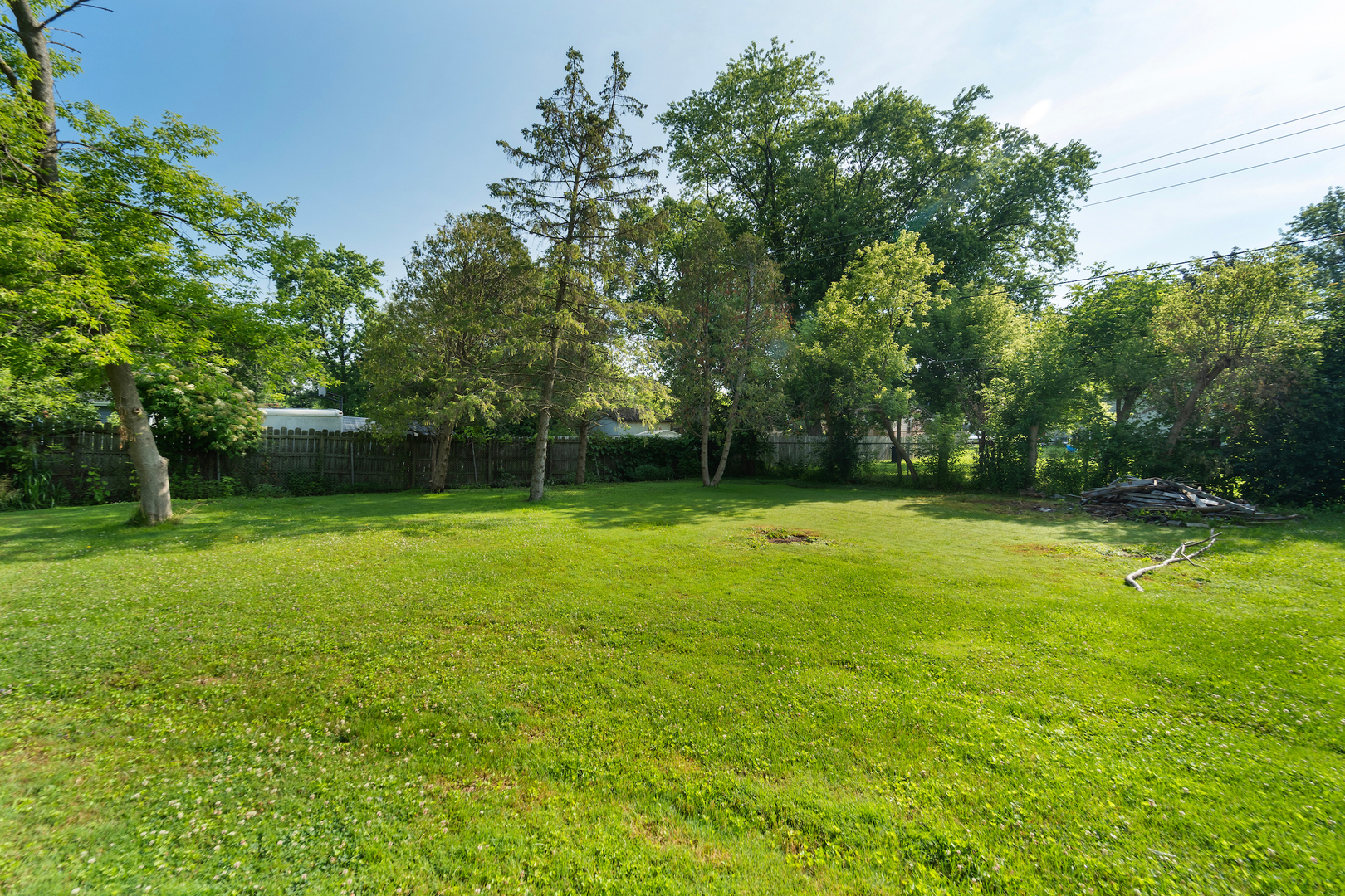 37791 N De Woody Road, Beach Park, IL 60087