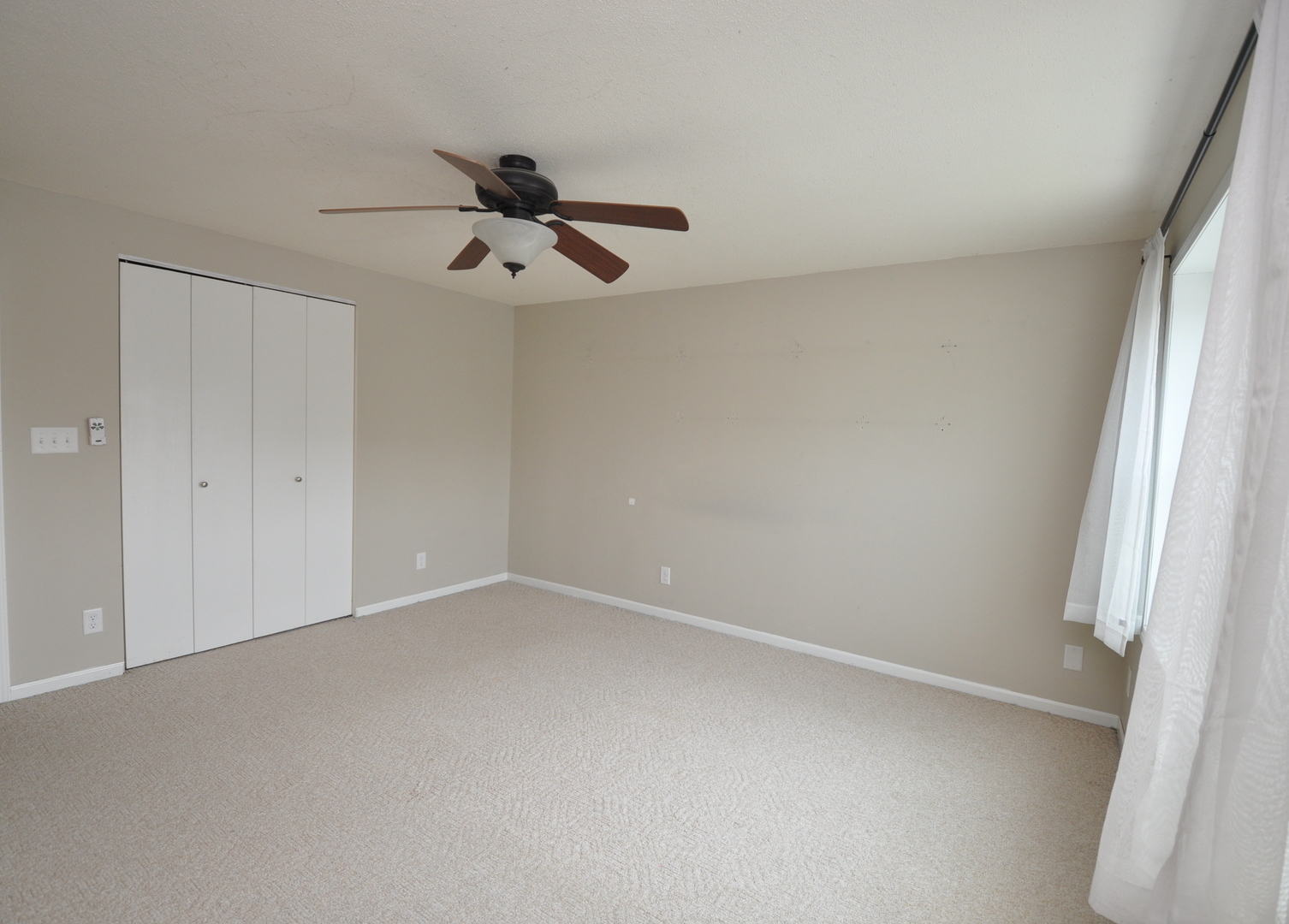 25680 W Raska Lane #5, Lake Villa, IL 60046