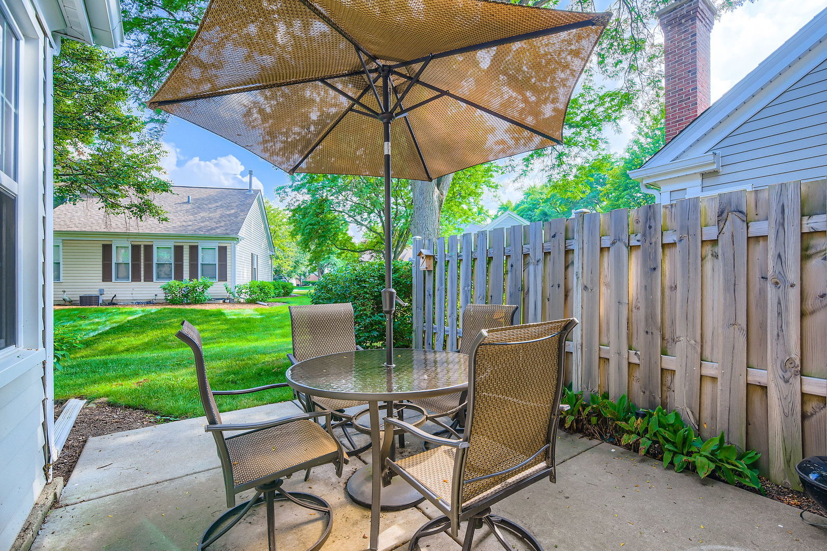 457 Sutherland Lane, Prospect Heights, IL 60070