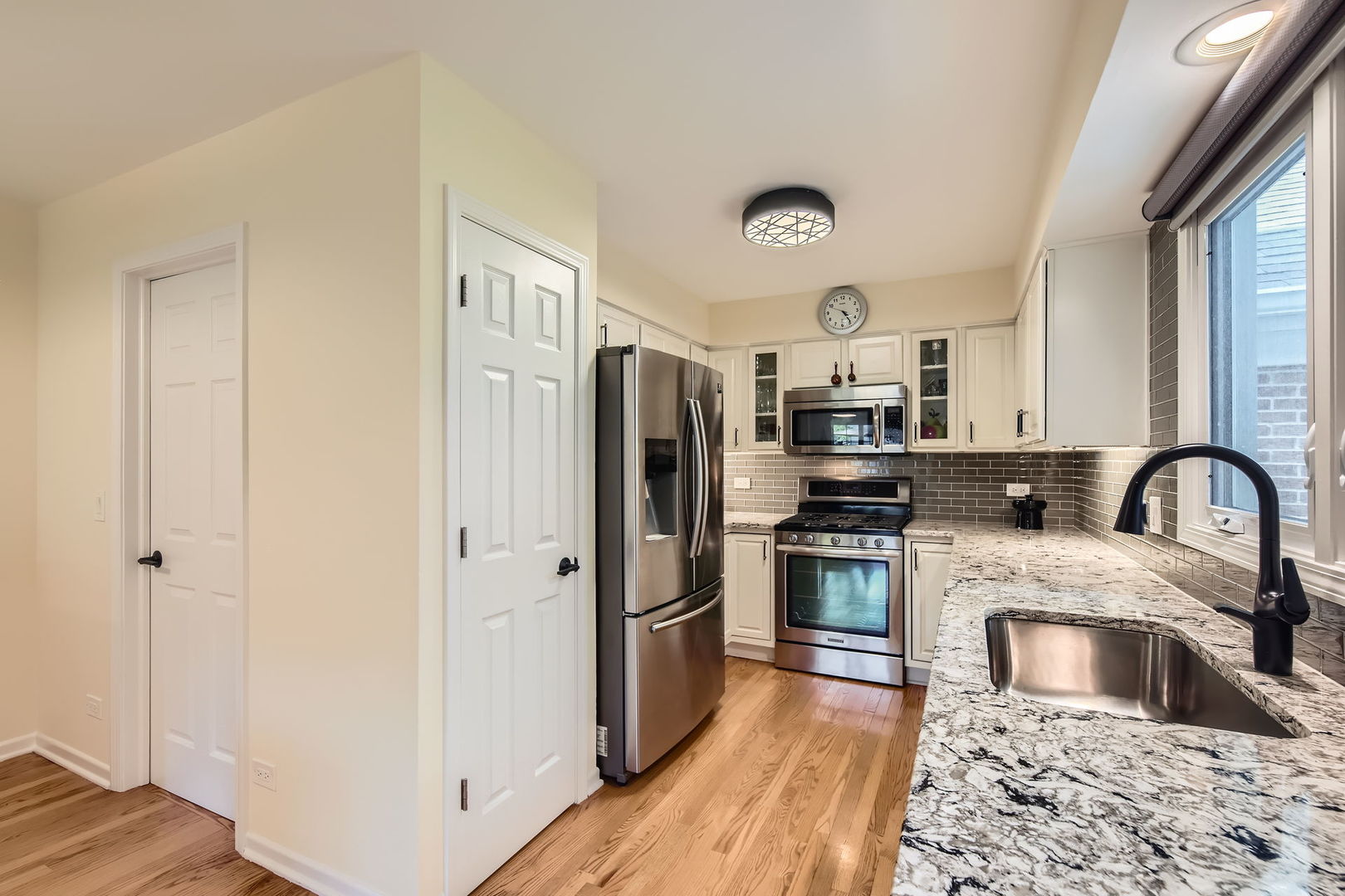 457 Sutherland Lane, Prospect Heights, IL 60070