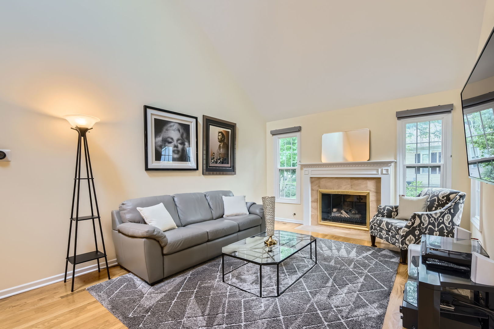 457 Sutherland Lane, Prospect Heights, IL 60070