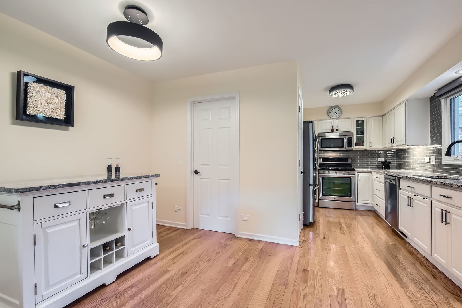 457 Sutherland Lane, Prospect Heights, IL 60070
