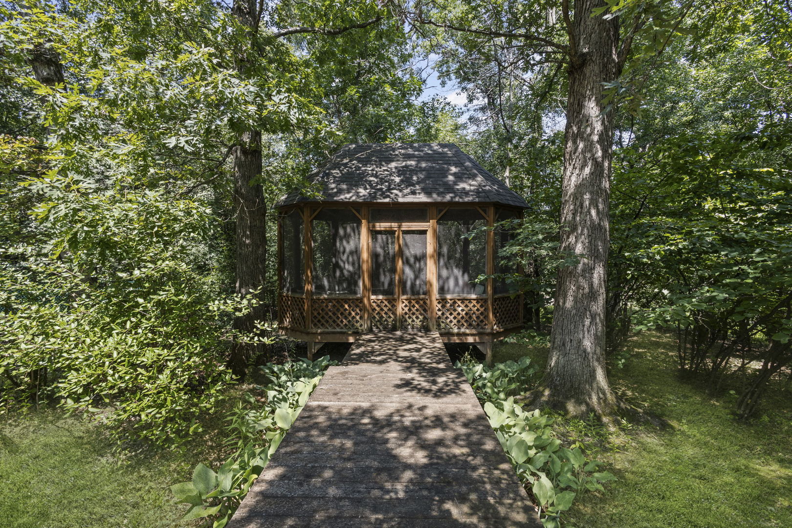 4 Brierwoods Lane, Hawthorn Woods, IL 60047