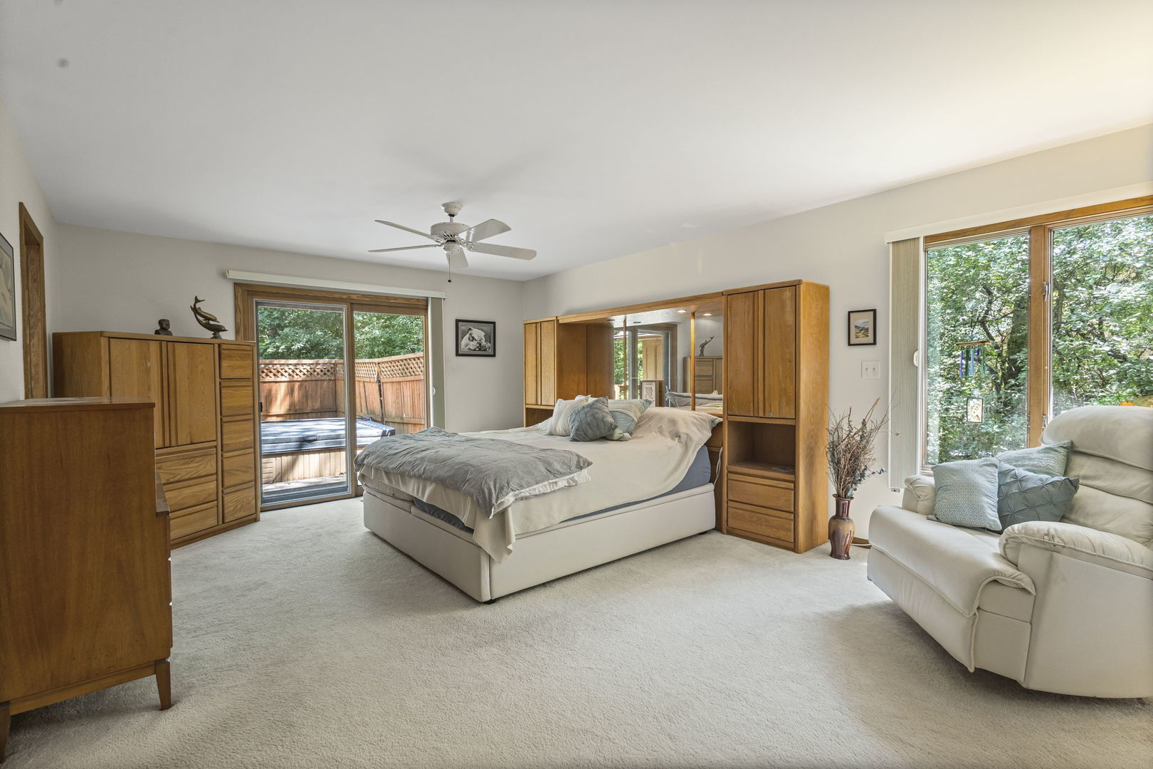 4 Brierwoods Lane, Hawthorn Woods, IL 60047