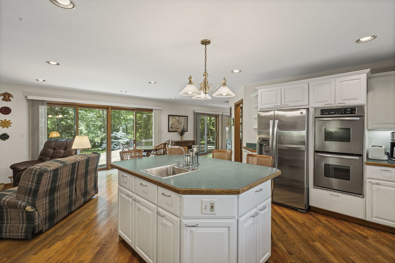 4 Brierwoods Lane, Hawthorn Woods, IL 60047