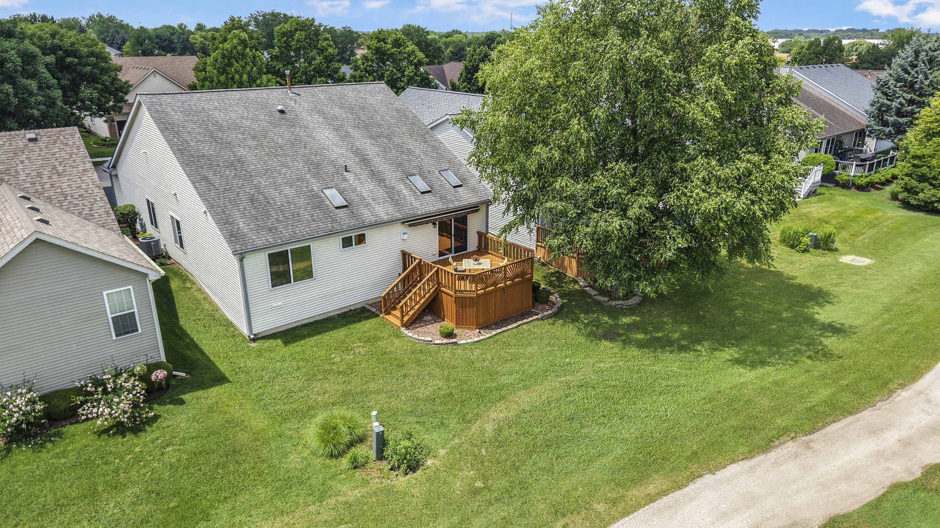 21308 W Redwood Drive, Plainfield, IL 60544