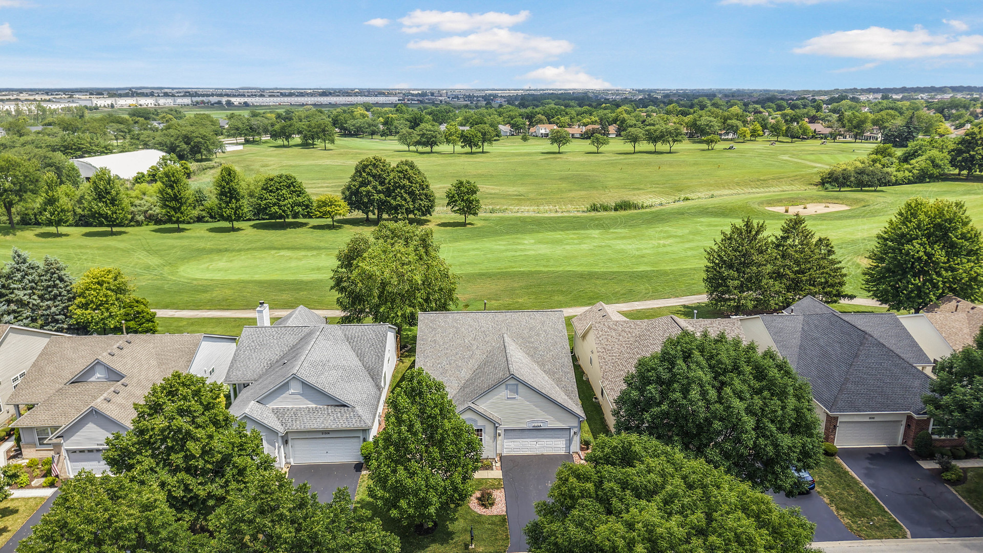 21308 W Redwood Drive, Plainfield, IL 60544
