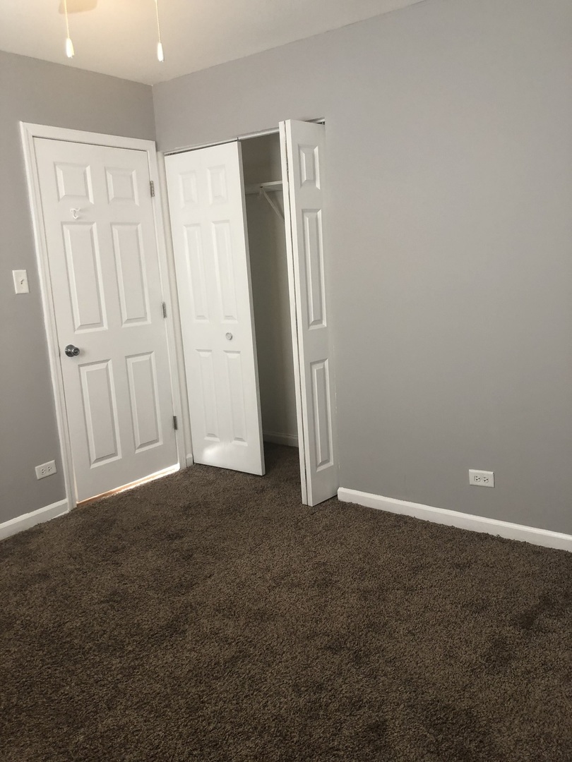 4124 W 136th Place, Robbins, IL 60472