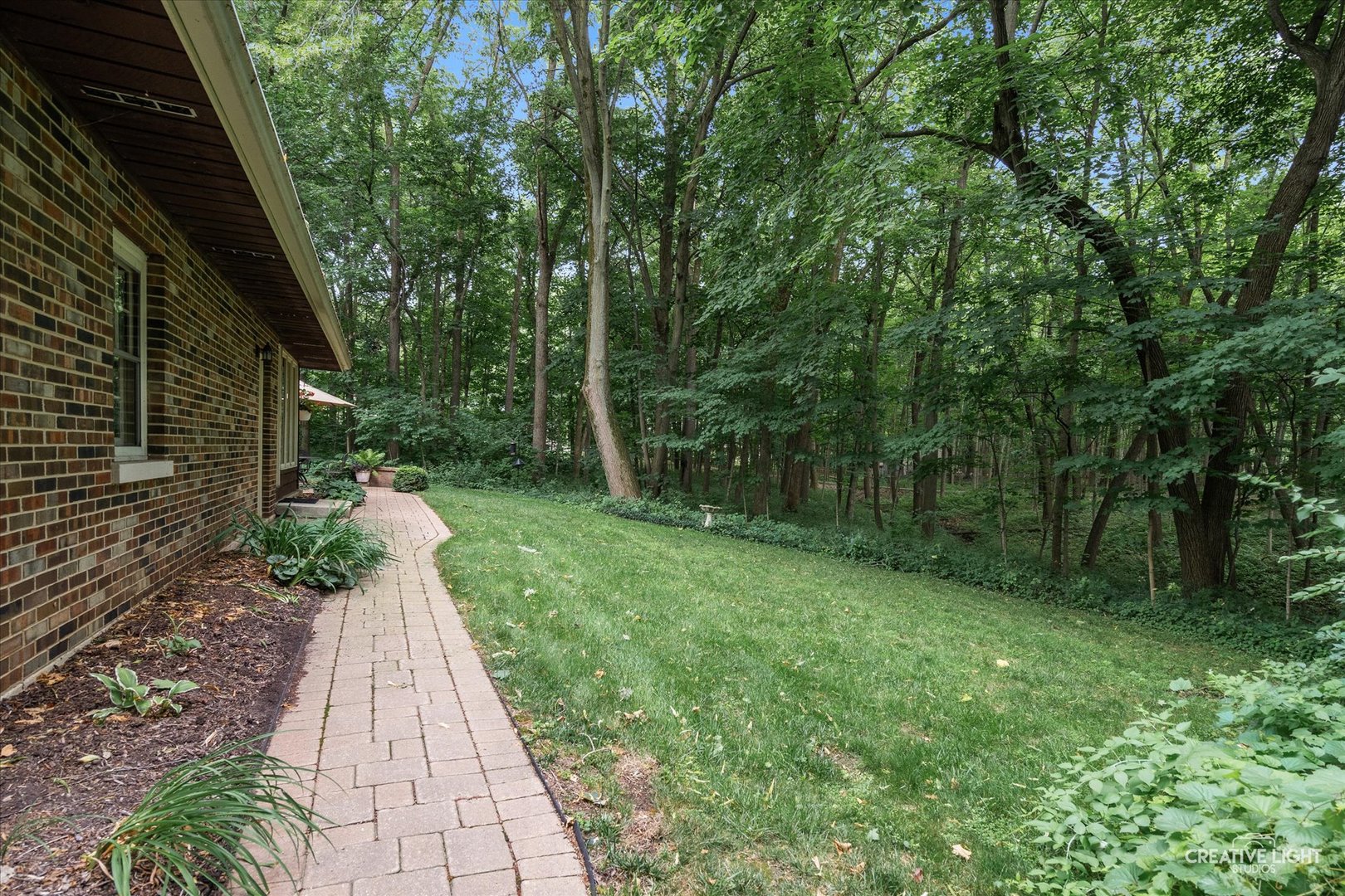 21 W Timberlake Trail, Oswego, IL 60543