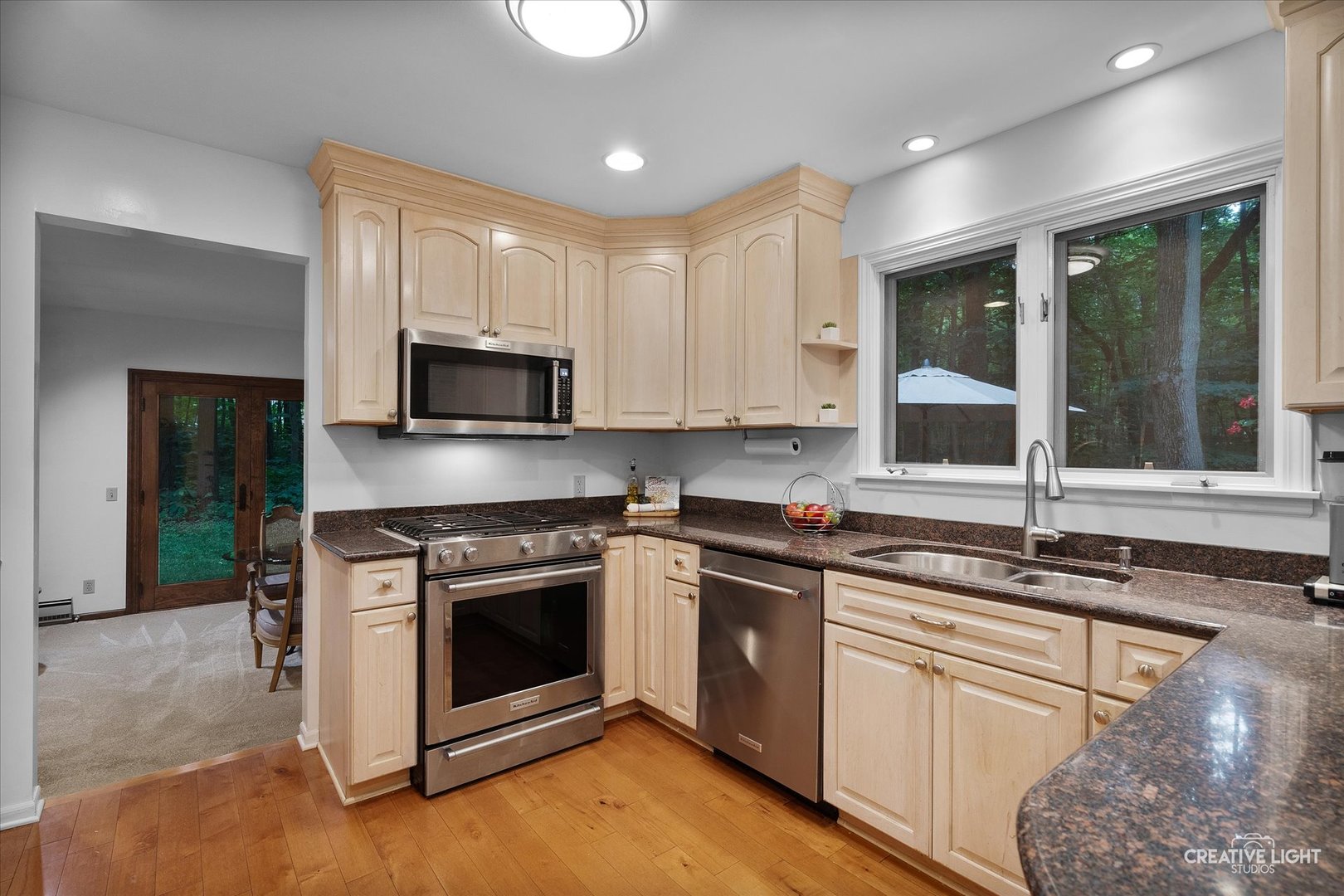 21 W Timberlake Trail, Oswego, IL 60543
