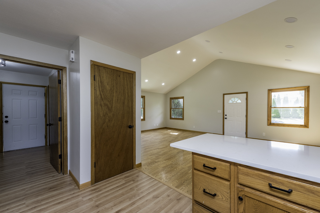 2131 Prospect Avenue, North Chicago, IL 60064