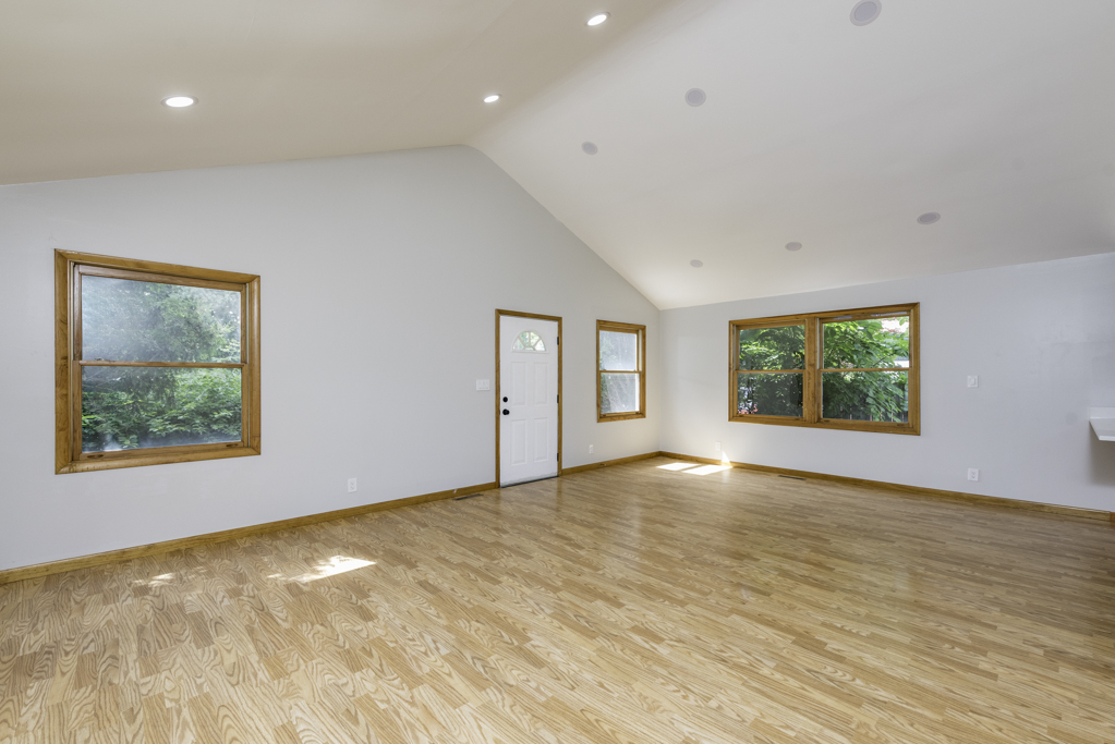2131 Prospect Avenue, North Chicago, IL 60064