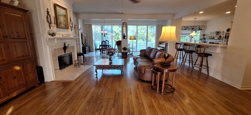 12255 Wildflower Lane, Huntley, IL 60142