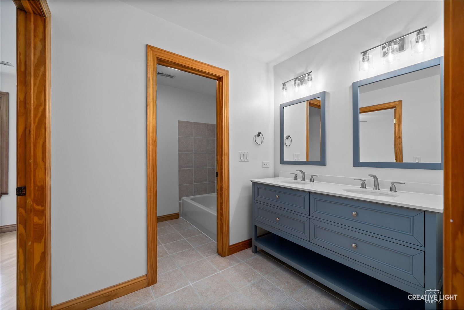 35W440 Park Avenue, St. Charles, IL 60174