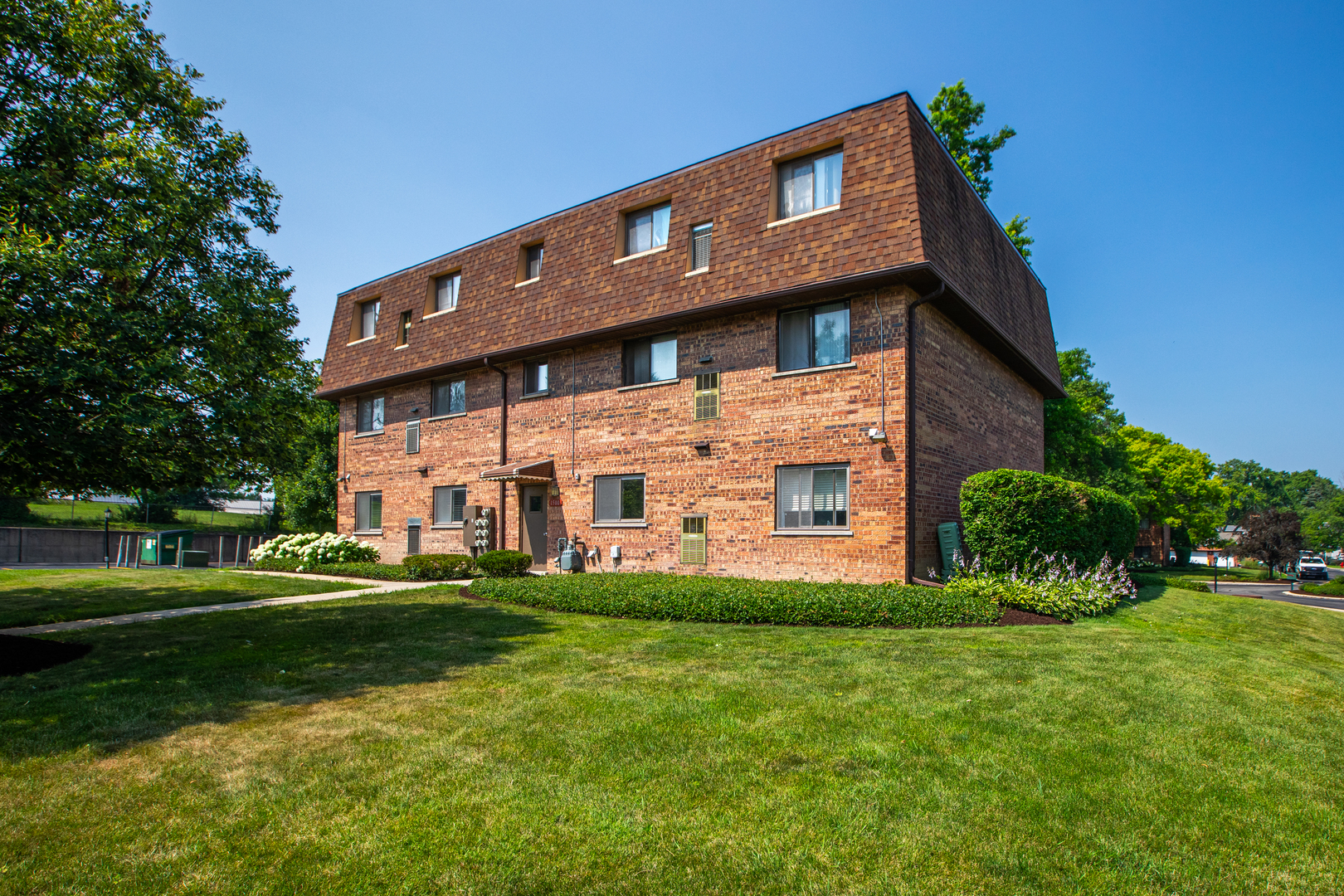 1500 S Fairfield Avenue #2A, Lombard, IL 60148