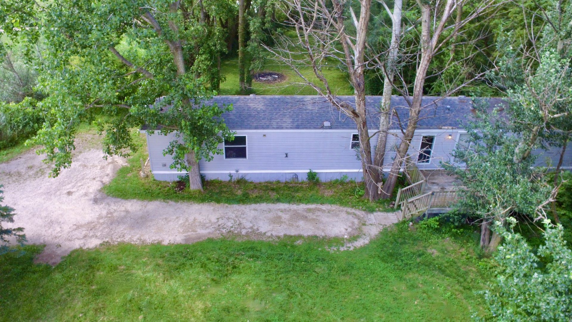 2085 N 4071st Road, Sheridan, IL 60551