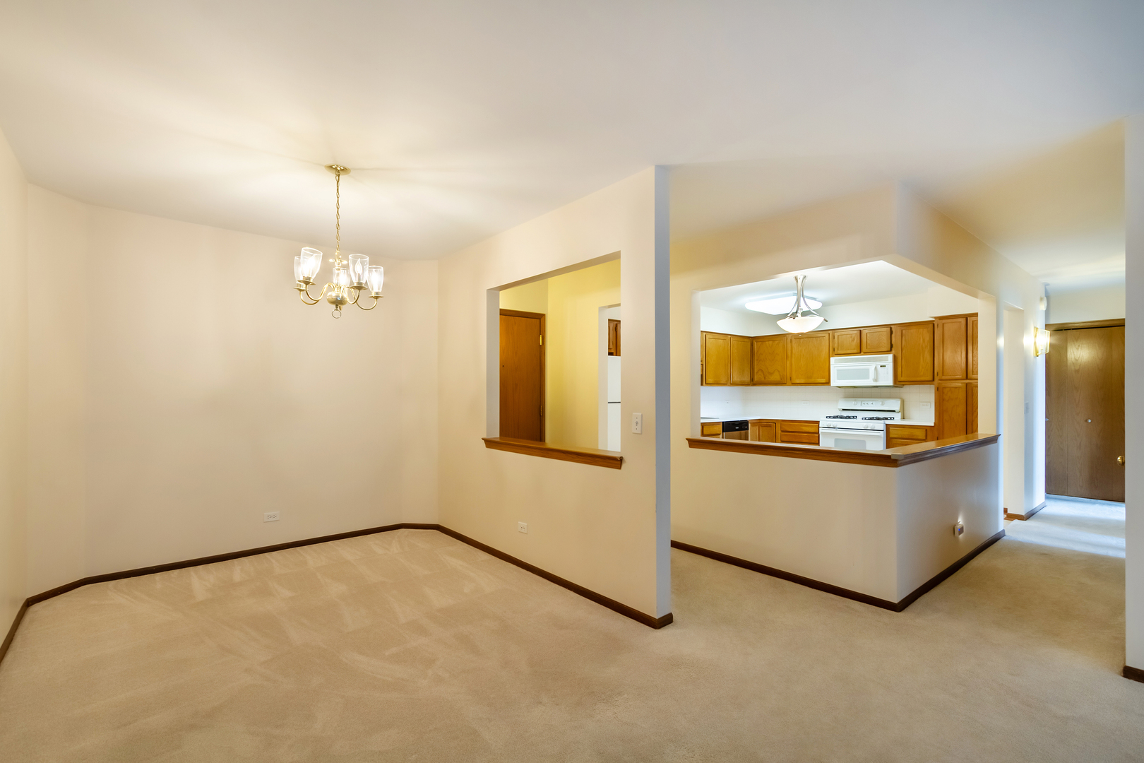 6400 W Berteau Avenue #502, Chicago, IL 60634