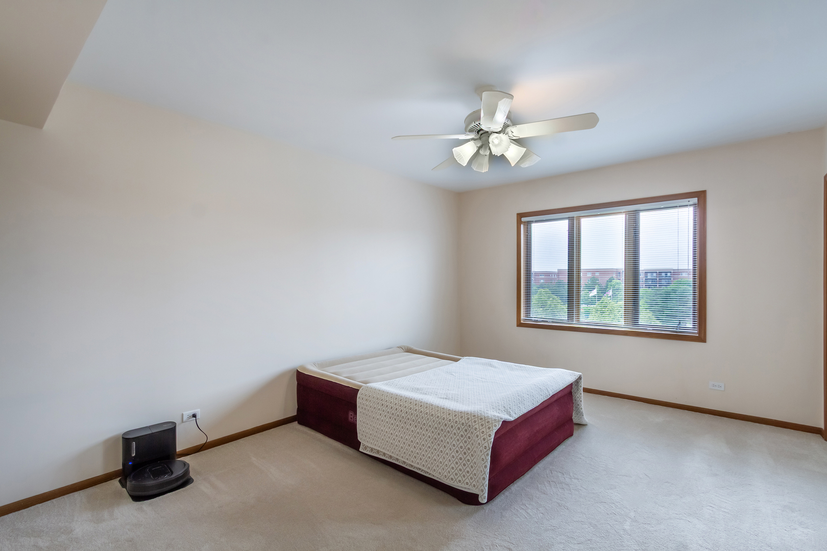 6400 W Berteau Avenue #502, Chicago, IL 60634