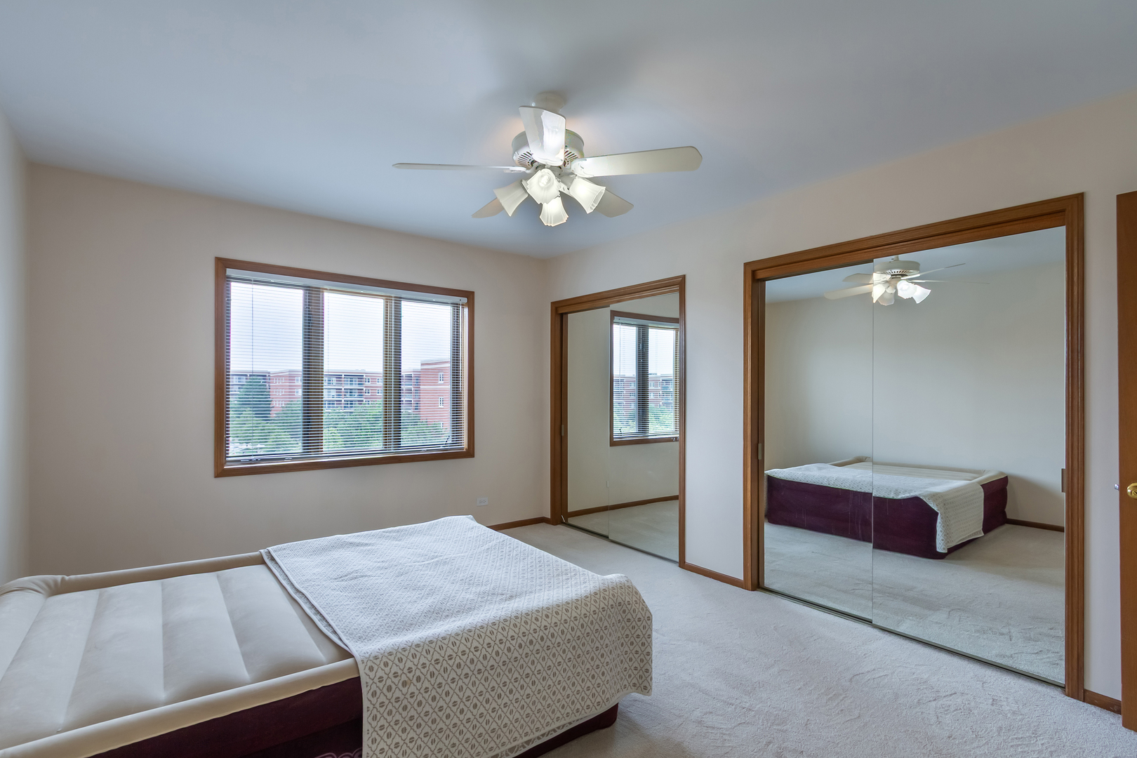 6400 W Berteau Avenue #502, Chicago, IL 60634