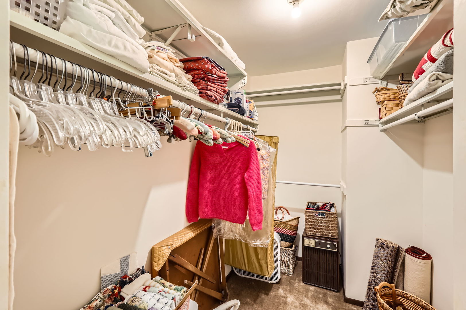 905 E Kings Row #1, Palatine, IL 60074