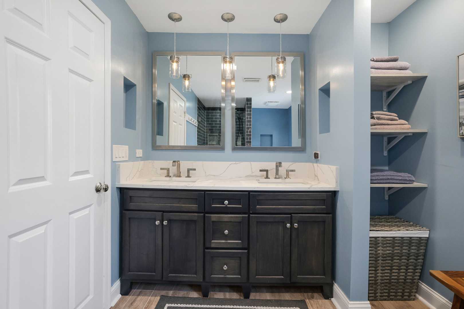 2394 Bayside Court, Lisle, IL 60532