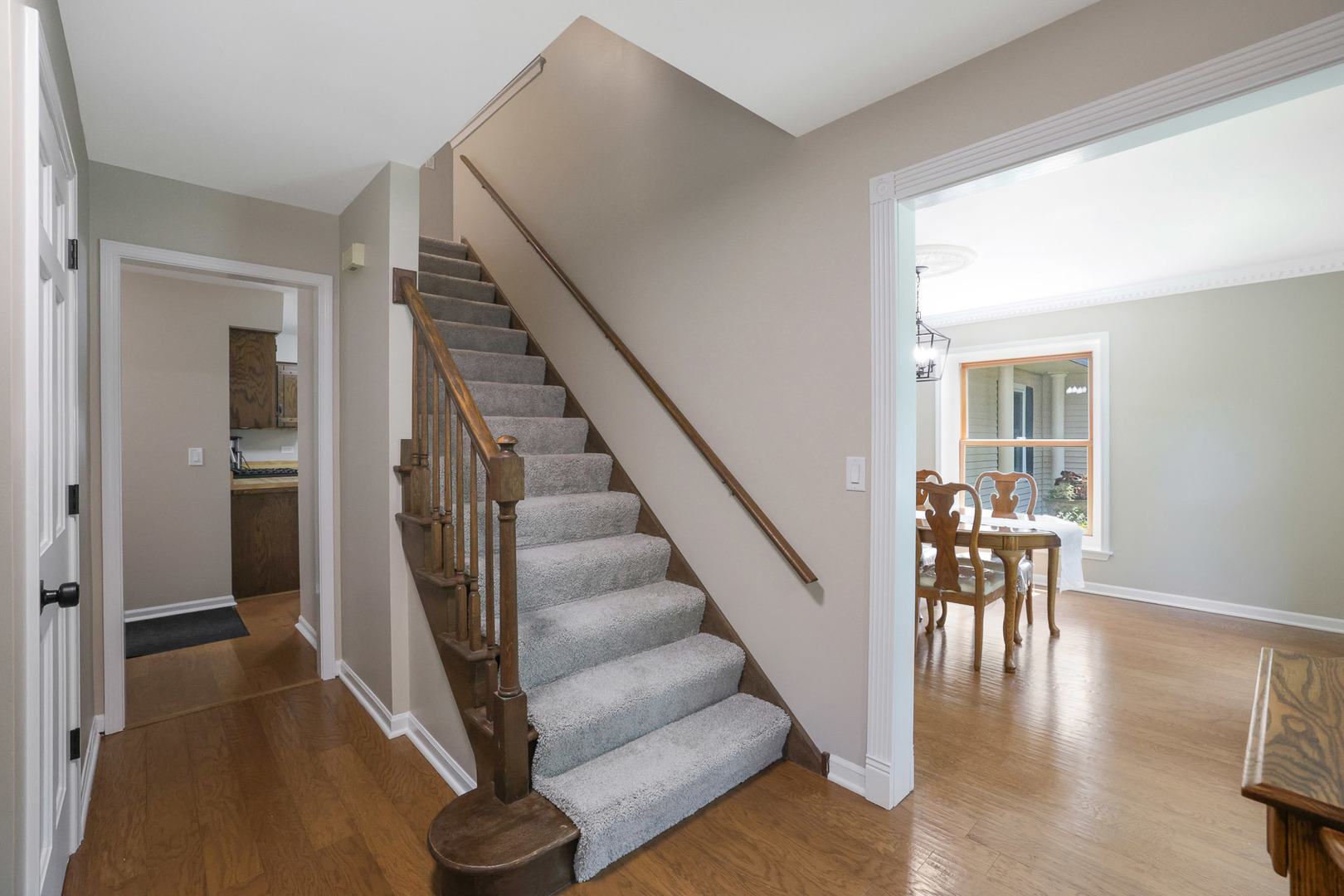 2394 Bayside Court, Lisle, IL 60532