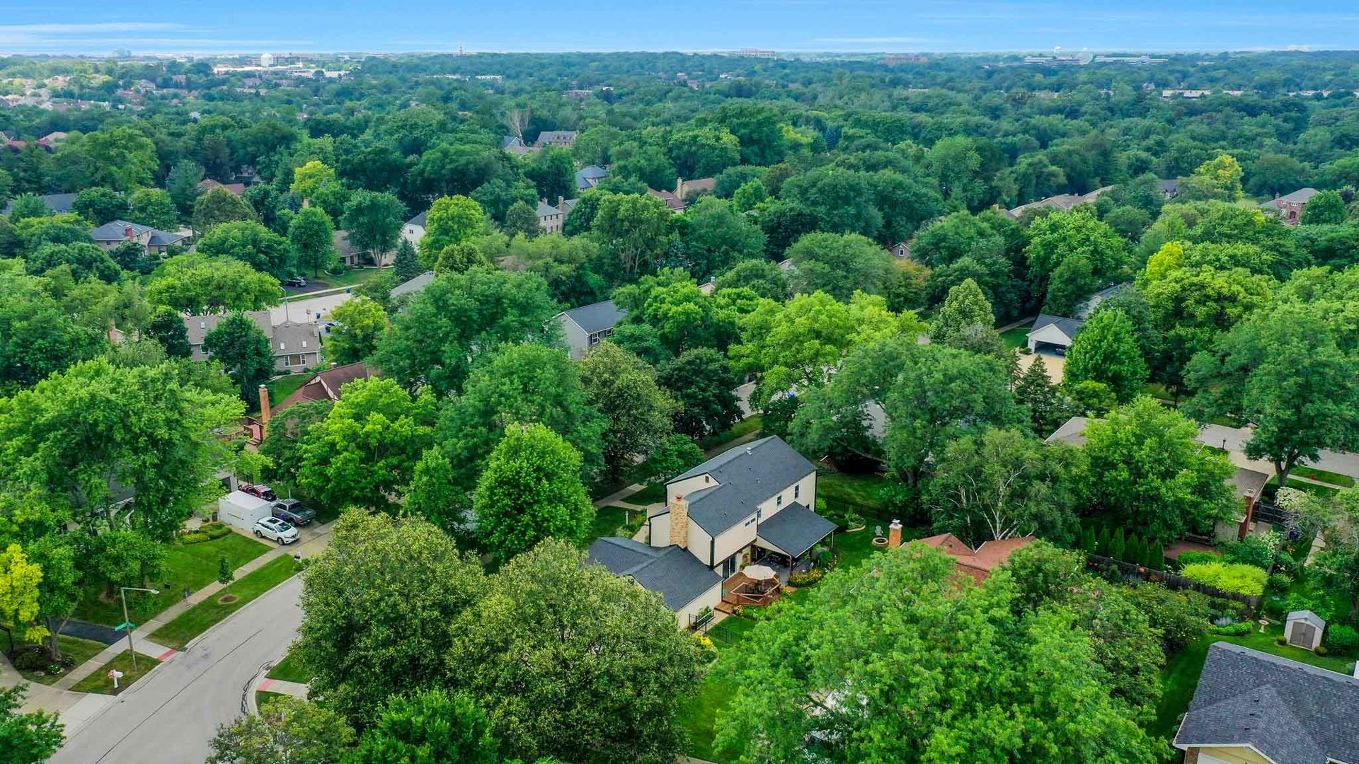 2394 Bayside Court, Lisle, IL 60532