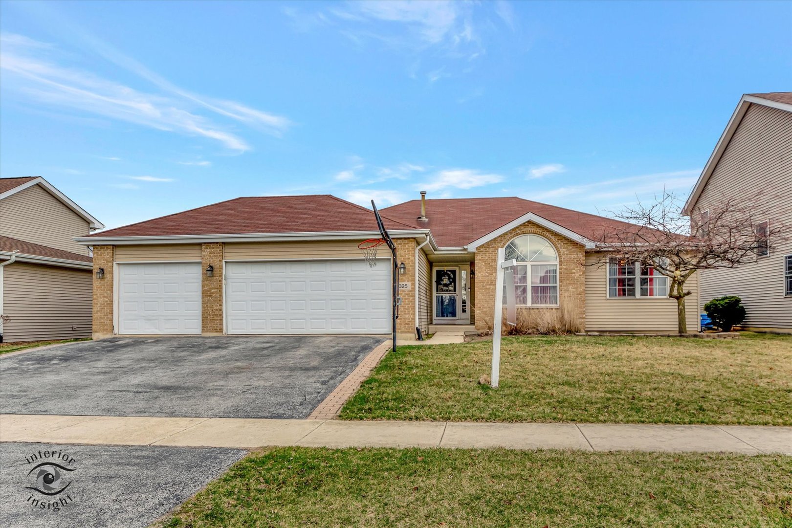 325 Hunters Drive, Beecher, IL 60401