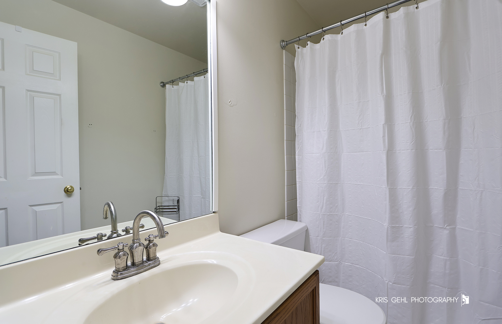 17904 W Braewick Road #17904, Gurnee, IL 60031