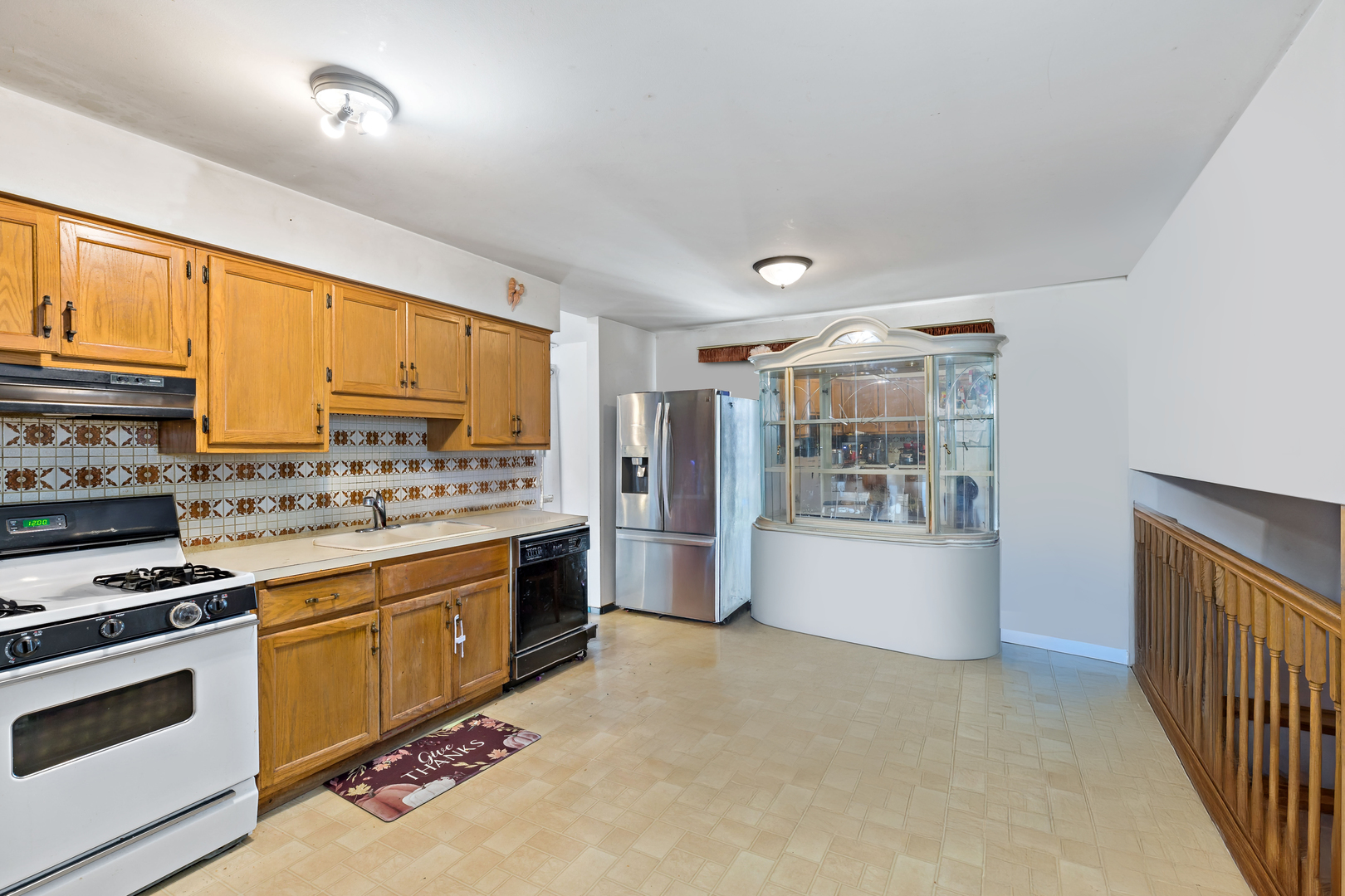 3042 Helfred Avenue, South Chicago Heights, IL 60411