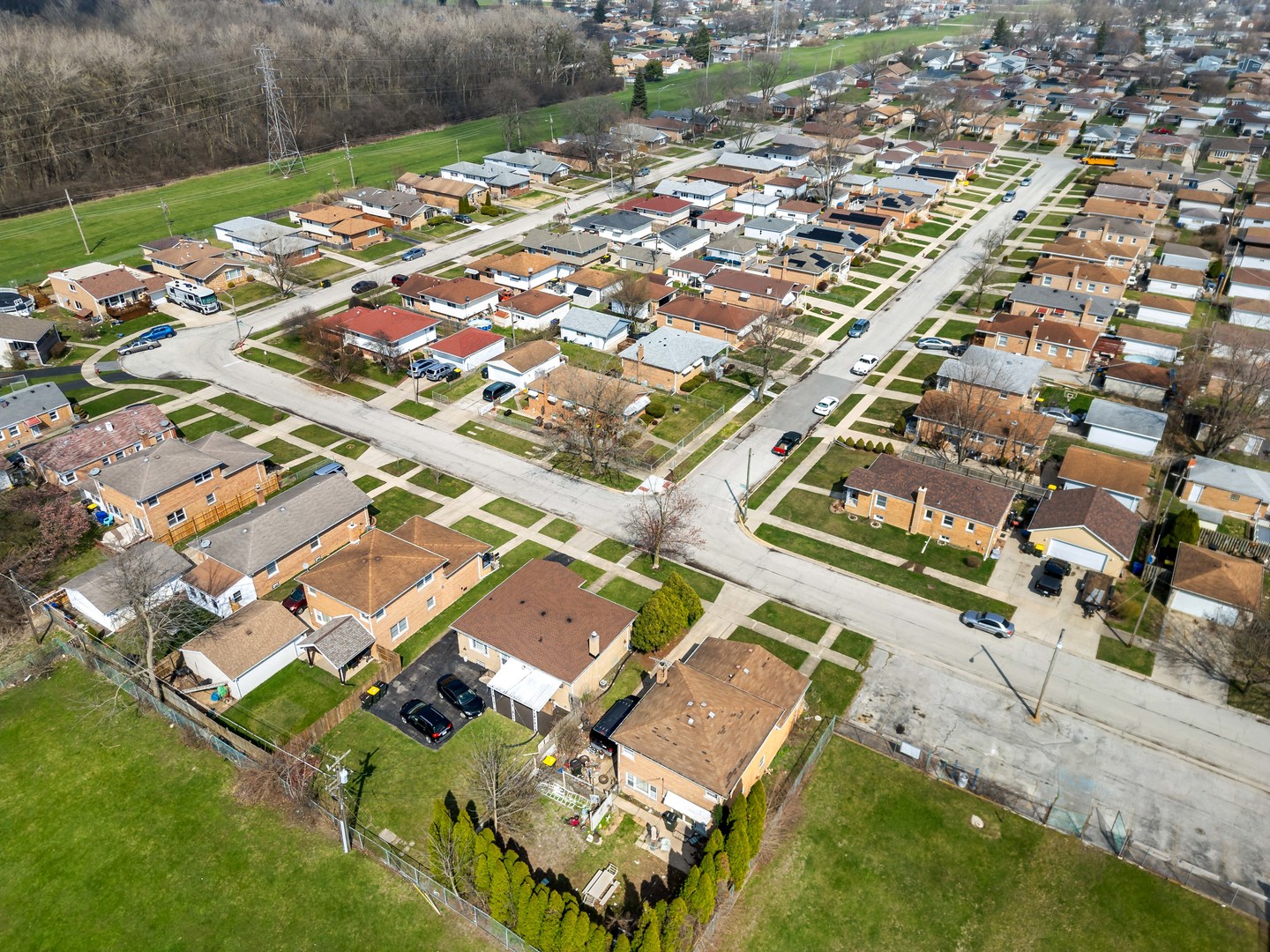 3042 Helfred Avenue, South Chicago Heights, IL 60411