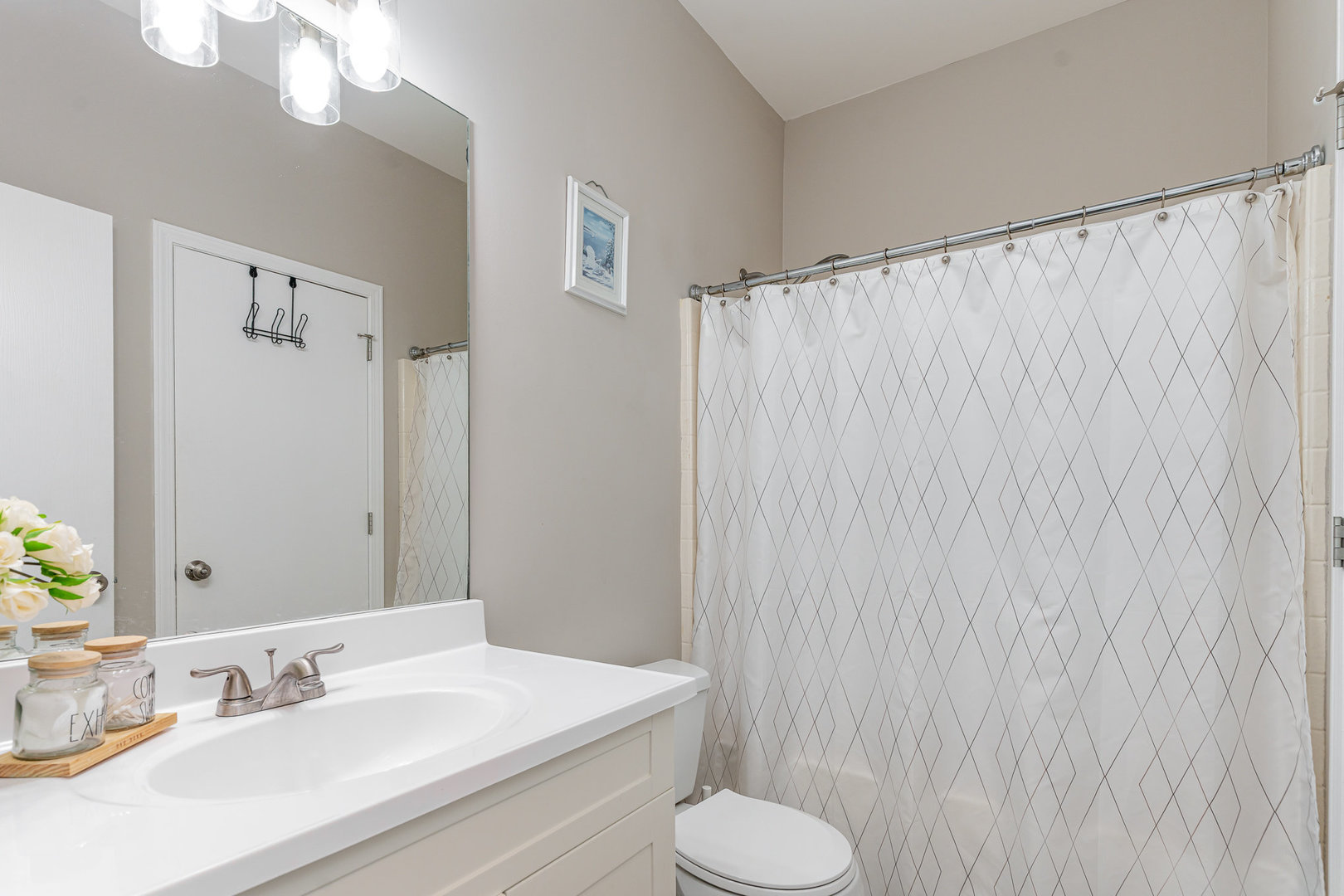 2901 Woodside Drive, Joliet, IL 60431