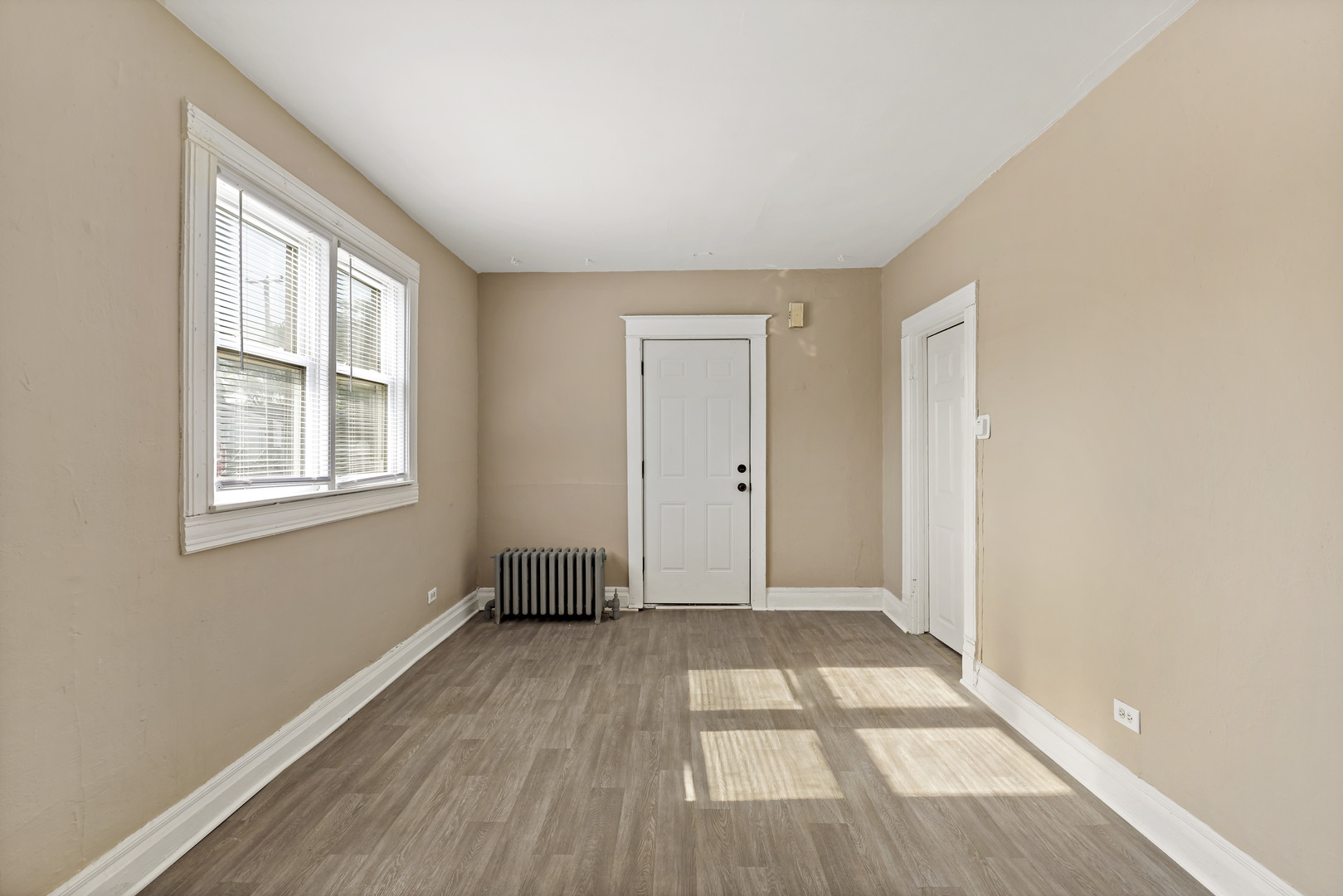 161 E 25th Street, Chicago Heights, IL 60411
