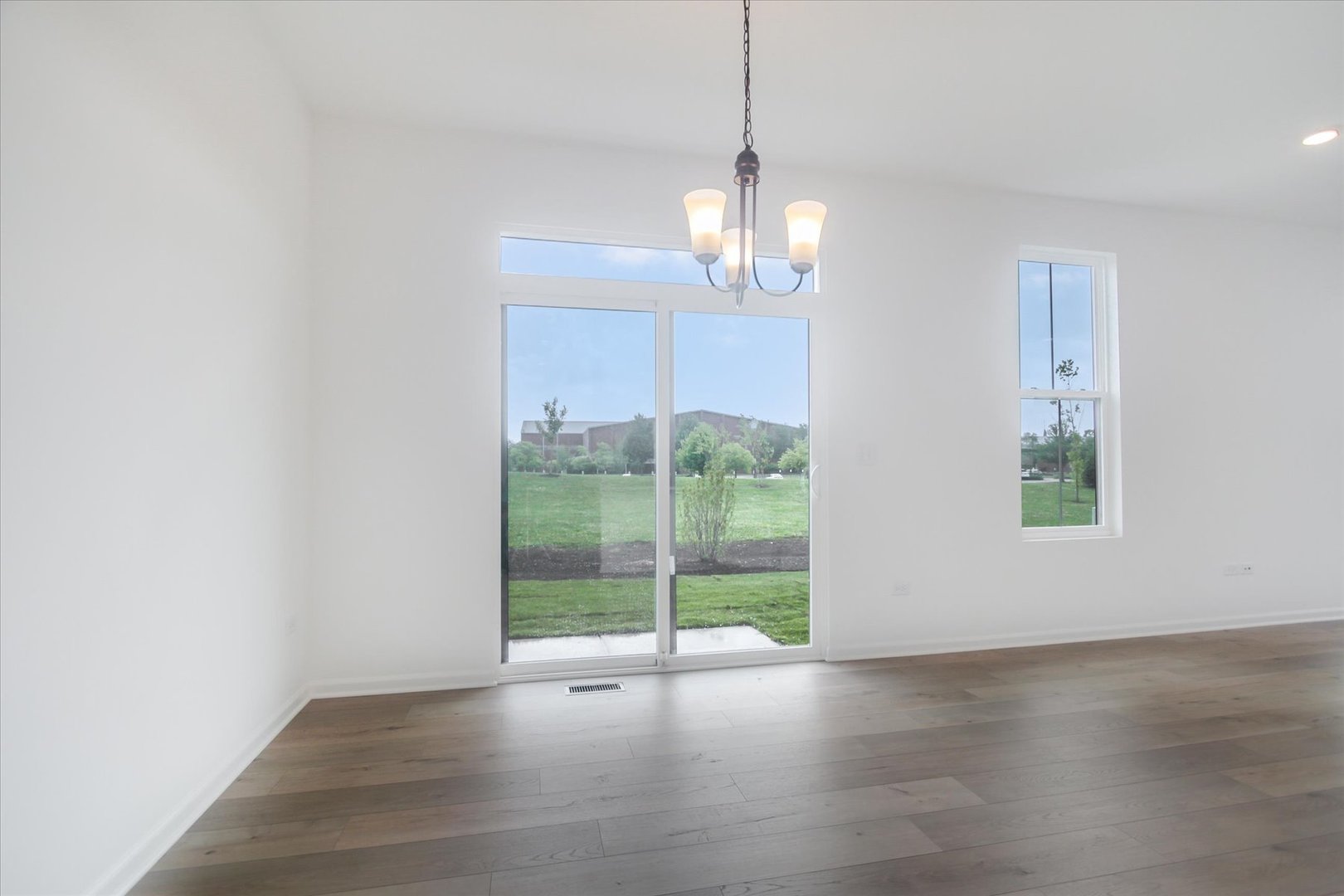 4320 Chelsea Manor Circle, Aurora, IL 60504