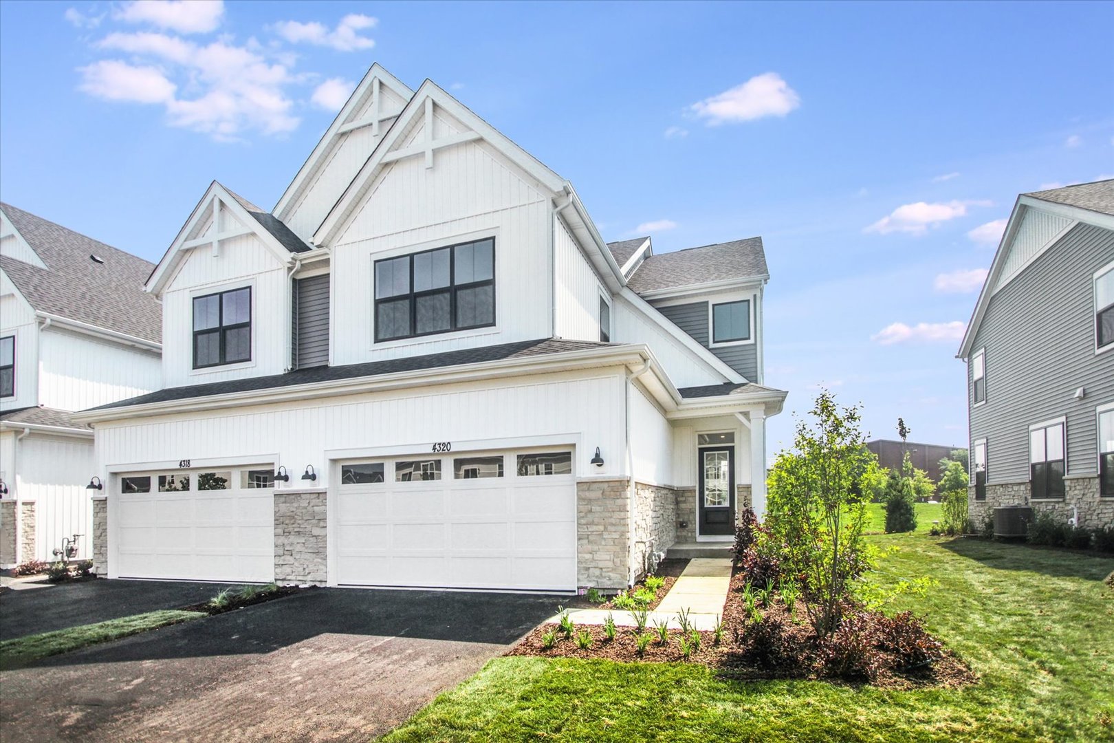 4320 Chelsea Manor Circle, Aurora, IL 60504