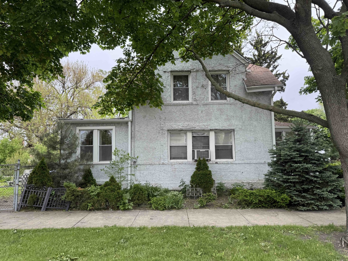 8758 S Wabash Avenue, Chicago, IL 60619