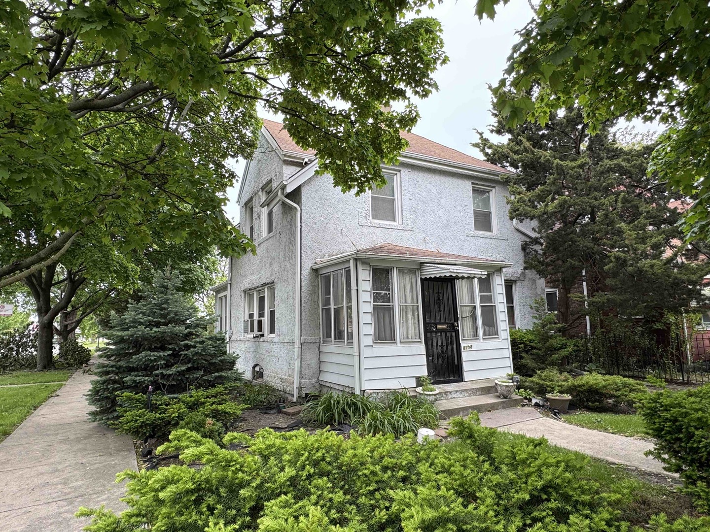8758 S Wabash Avenue, Chicago, IL 60619